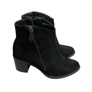 Beatrice Black Suede Bootie Boot Shoe Block Heel with Side Zipper Size 8